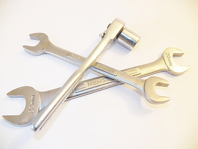 two gray open wrenches thumbnail