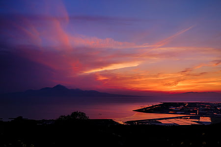 sea and house at golden hour thumbnail