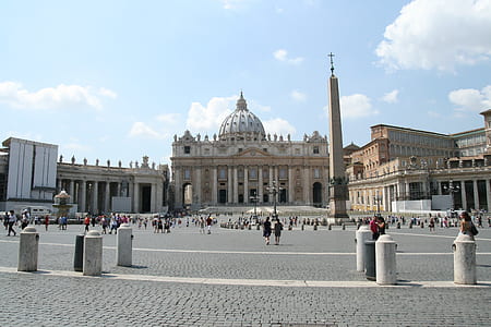 Saint Peter's Basilica, Vatican thumbnail