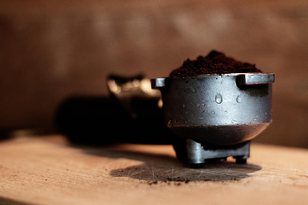 shallow focus photography of steel scoop thumbnail
