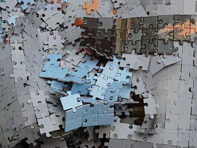 gray and blue jigsaw puzzle thumbnail