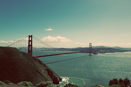 bridge and body of water thumbnail