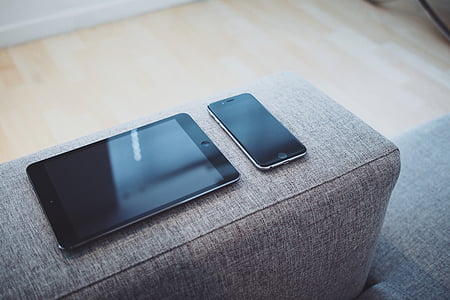 black iPad thumbnail