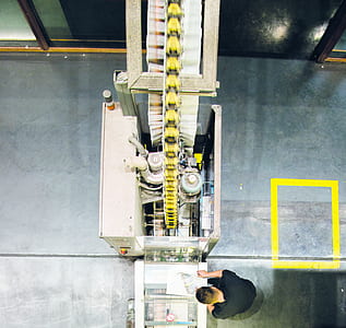 person operating industrial machinr thumbnail