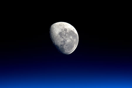 moon illustration thumbnail