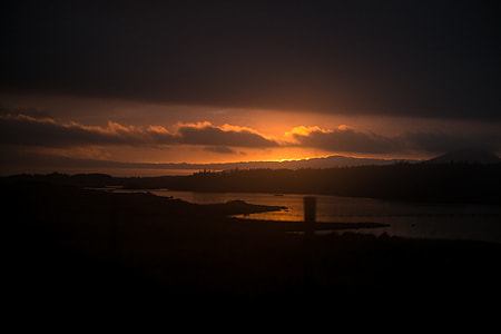island during sunset thumbnail