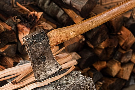 brown and gray axe thumbnail