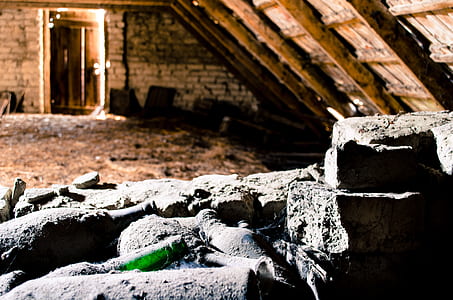 house with roof photography thumbnail