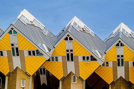 three yellow-and-blue houses wallpaper thumbnail