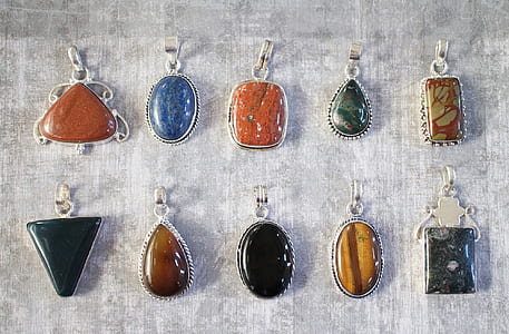 assorted-color stone pendant lot thumbnail