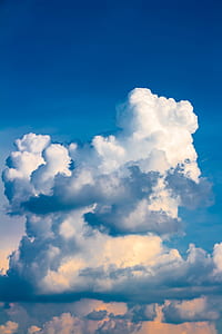 white and blue cloudy sky thumbnail