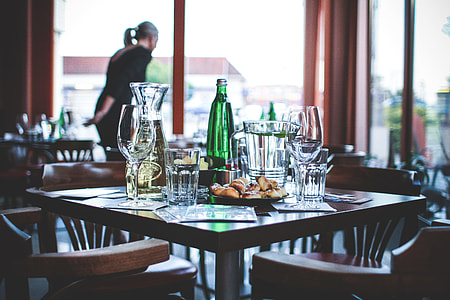Table Is Ready For A Party! thumbnail