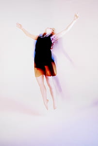 woman in mid air thumbnail