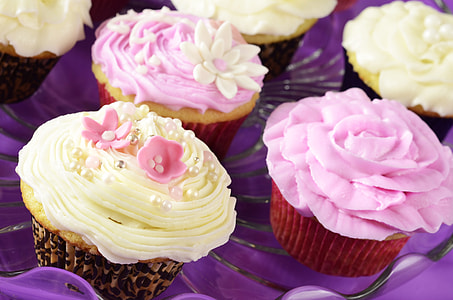 assorted cupcakes thumbnail