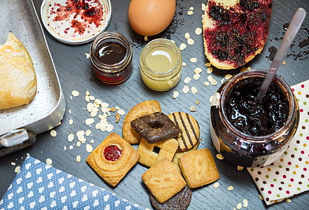 crackers with jam on table thumbnail