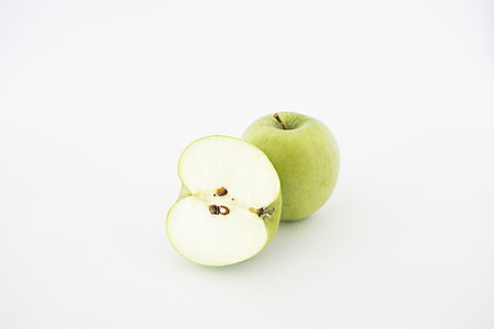 green apple fruits thumbnail