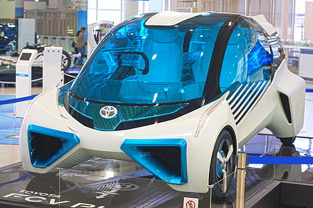white and blue Toyota FCV Plus thumbnail