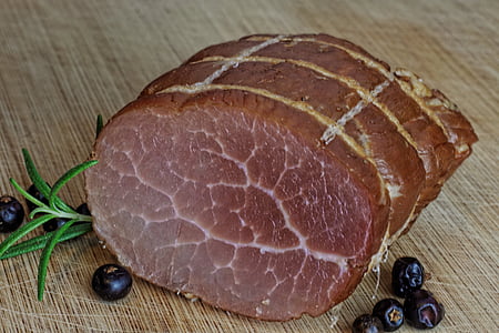 grilled meat with berries and greens on focus photography thumbnail