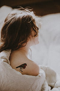 woman in white top thumbnail