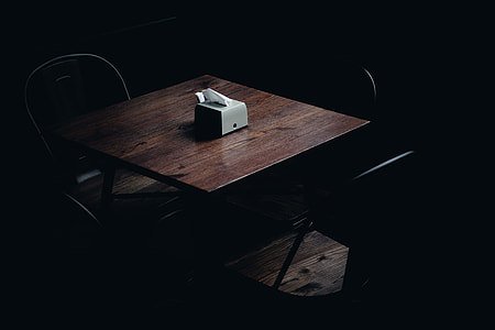 A talk in silence thumbnail