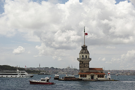 Maiden'S Tower Kiz Kulesi, Istanbul thumbnail