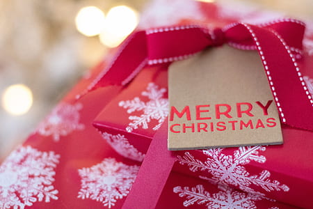 red gift box thumbnail