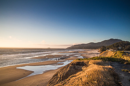 Ocean Coastline in Oregon thumbnail