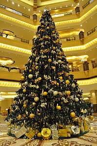 Christmas Tree, Abu Dhabi thumbnail