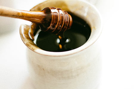 close up photo of honey dipper thumbnail