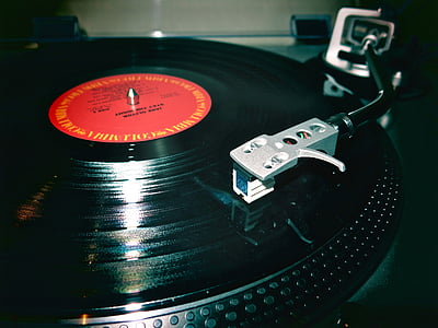 closeup photography of black turntable thumbnail
