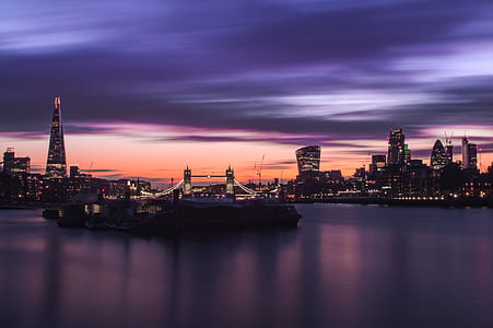cityscape during sunset thumbnail