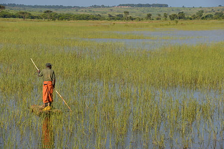 man holding rod thumbnail