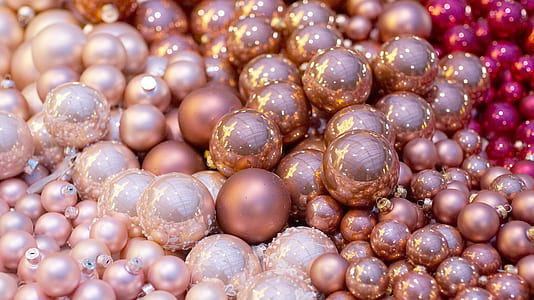 pile of bauble lot thumbnail