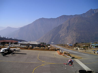 chopper almost land on airport near mountain thumbnail