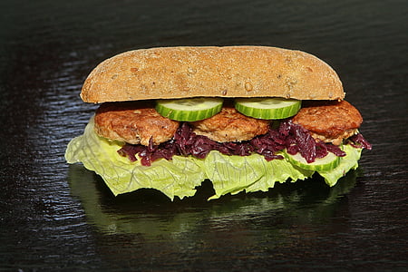 sandwich on table thumbnail