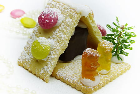 sugar covered biscuits and jelly gum thumbnail
