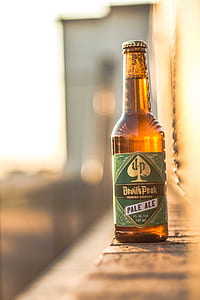 Devil's Peak Pale Ale beer bottle thumbnail