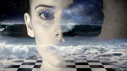 woman's portrait photo thumbnail