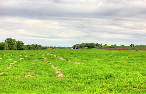 Farmland and Sky in Southern Wisconsin thumbnail