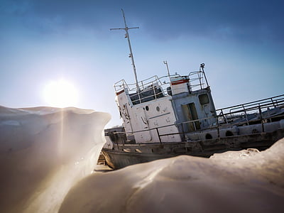 white sailboat on water u thumbnail