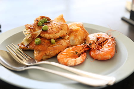 cooked shrimp on white ceramic plate thumbnail