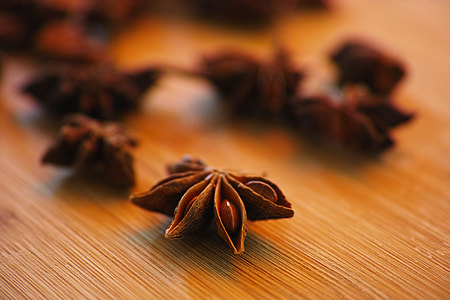 selective focus photography of star anise thumbnail