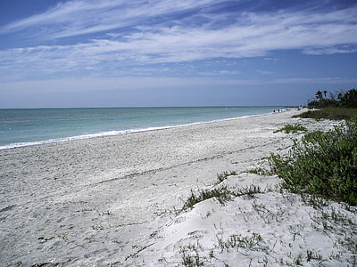 Beach near the western end of Sanibel in Florida thumbnail