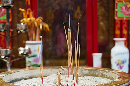 burned incense thumbnail