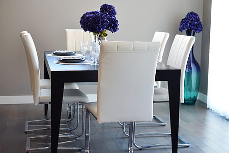 Dining Room Table thumbnail