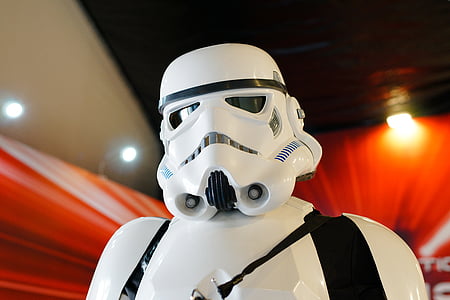 shallow focus photography of Star Wars clone trooper thumbnail