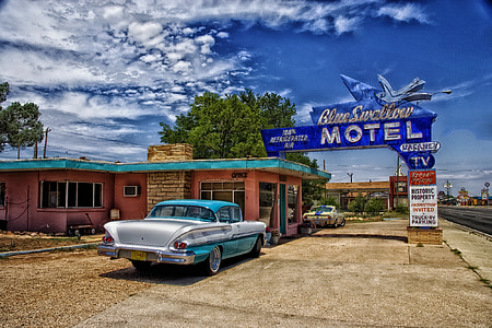 Blue Swallow Motel thumbnail