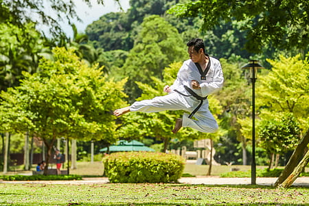 man doing flying kick thumbnail