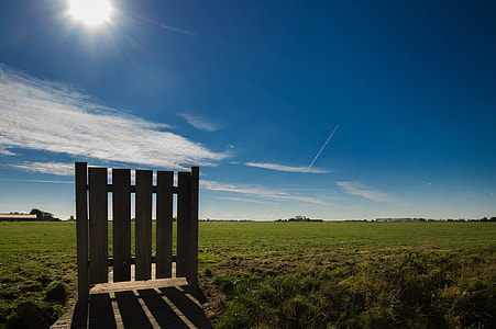 brown wooden fence on daytime thumbnail