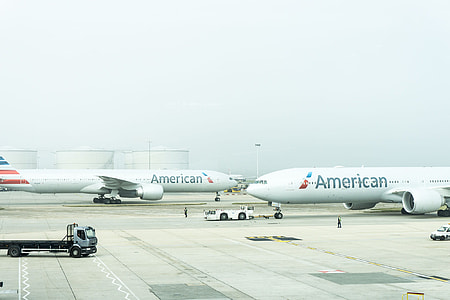 two American airliner on airport thumbnail